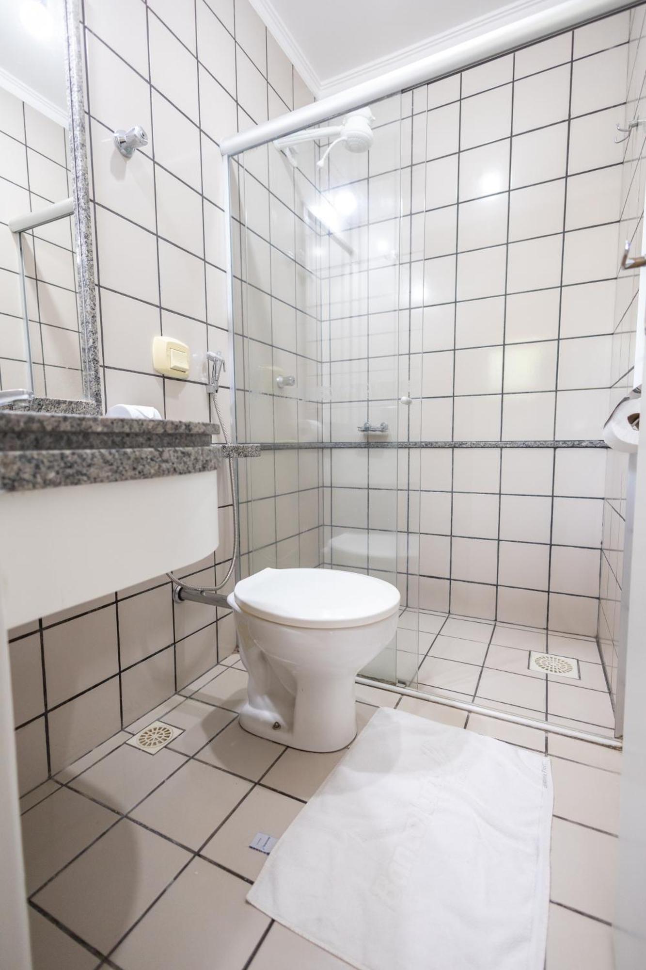 Diroma Fiori Hotel - Bvtur Caldas Novas Bagian luar foto