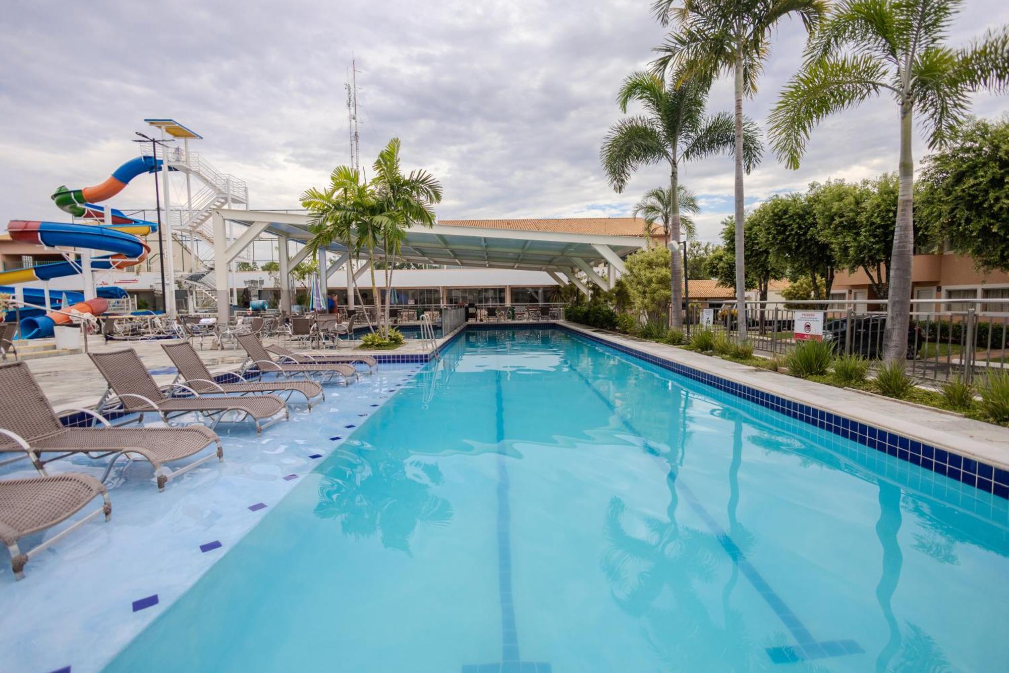 Diroma Fiori Hotel - Bvtur Caldas Novas Bagian luar foto